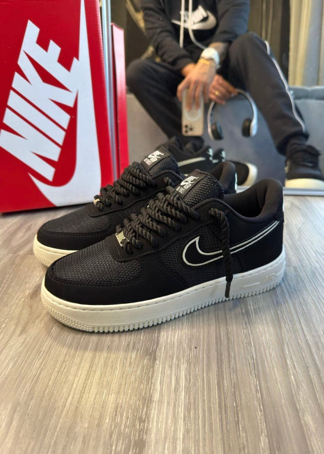 Air Force 1 GS — Preto e Off-White