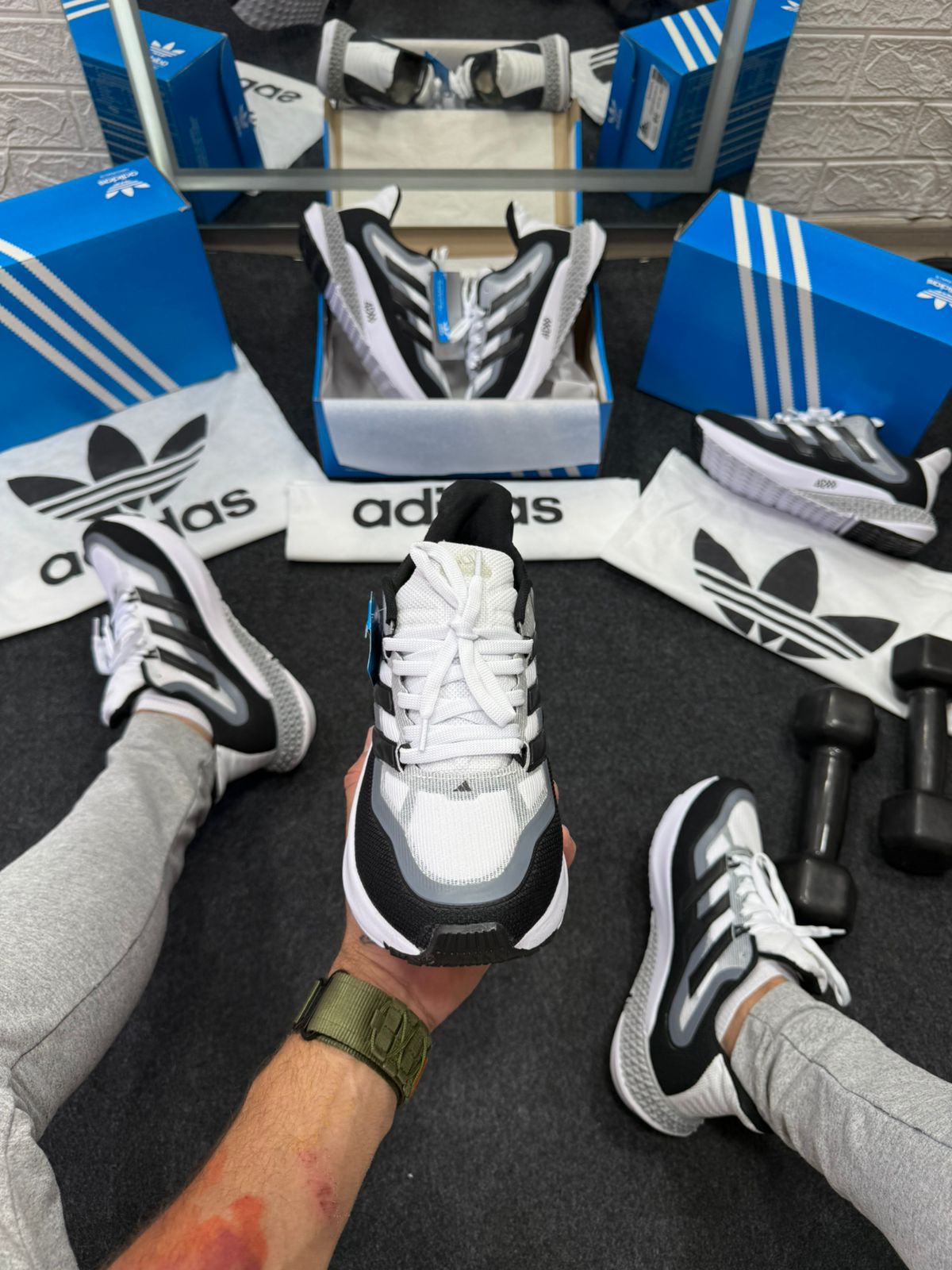 Adidas 4D Premium Branco e Preto Atacado