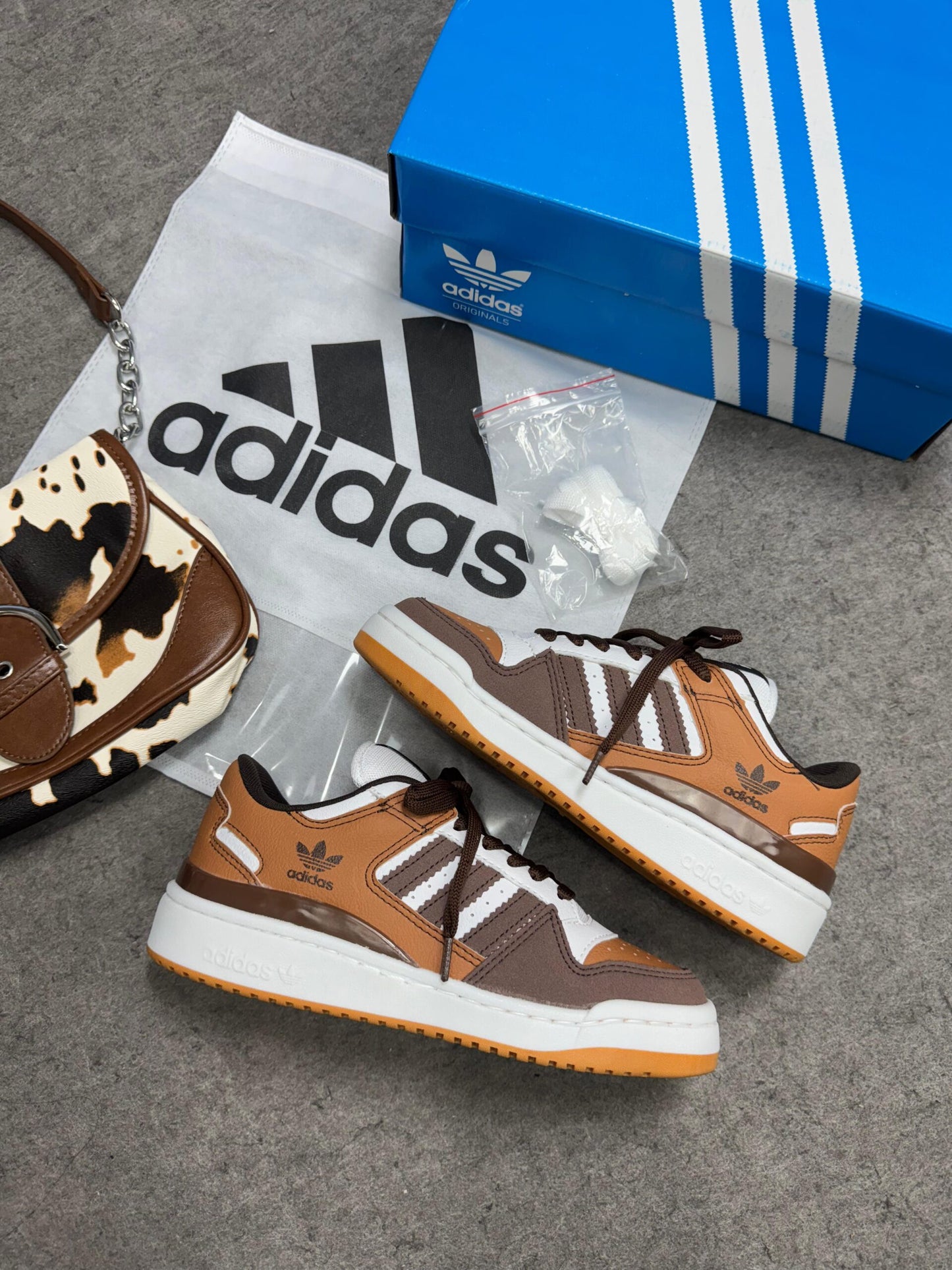 Adidas Forum Low Caramelo Café Atacado