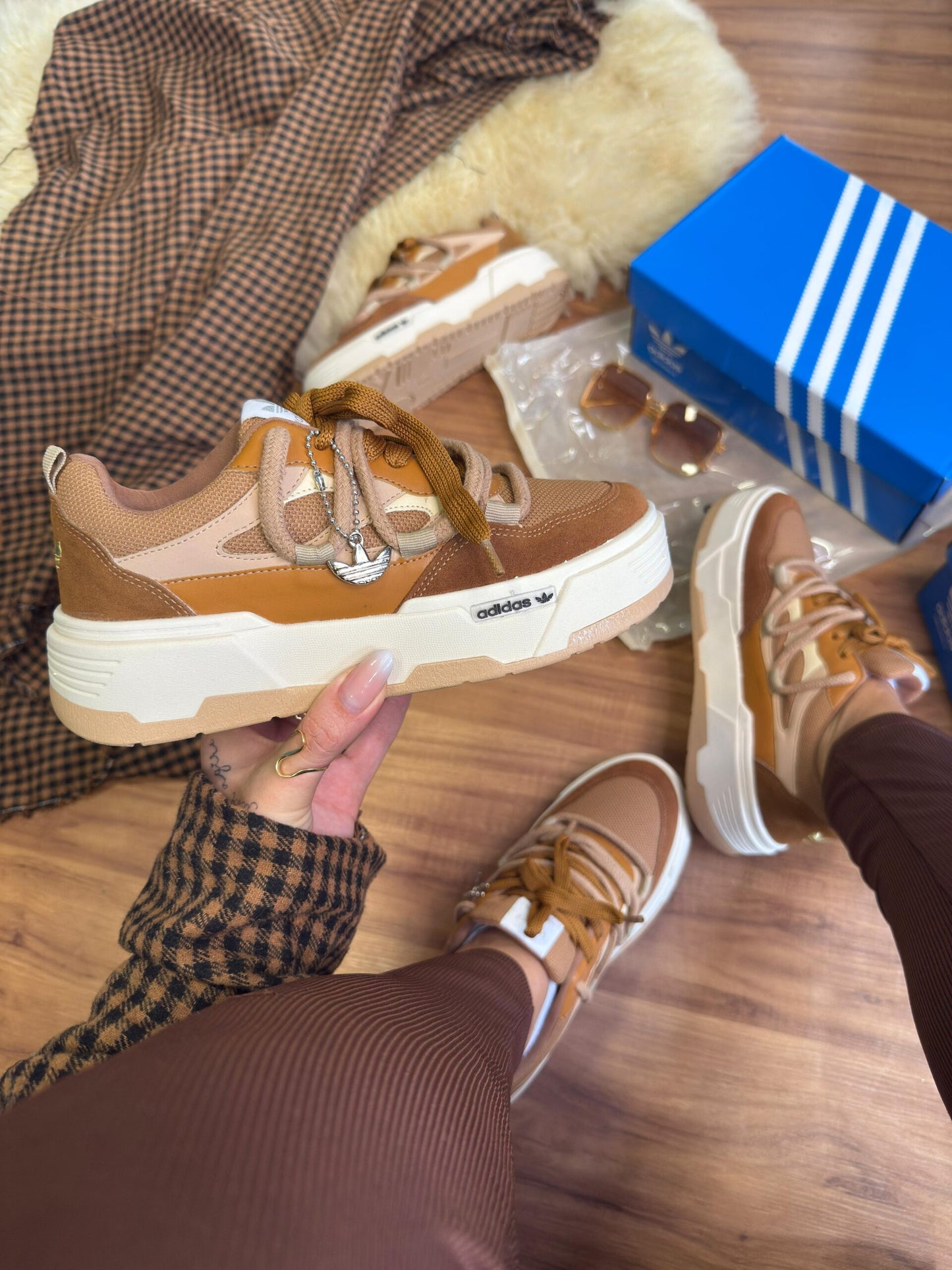 Adidas Plataforma Cadarço Duplo Preto / Marrom e Bege