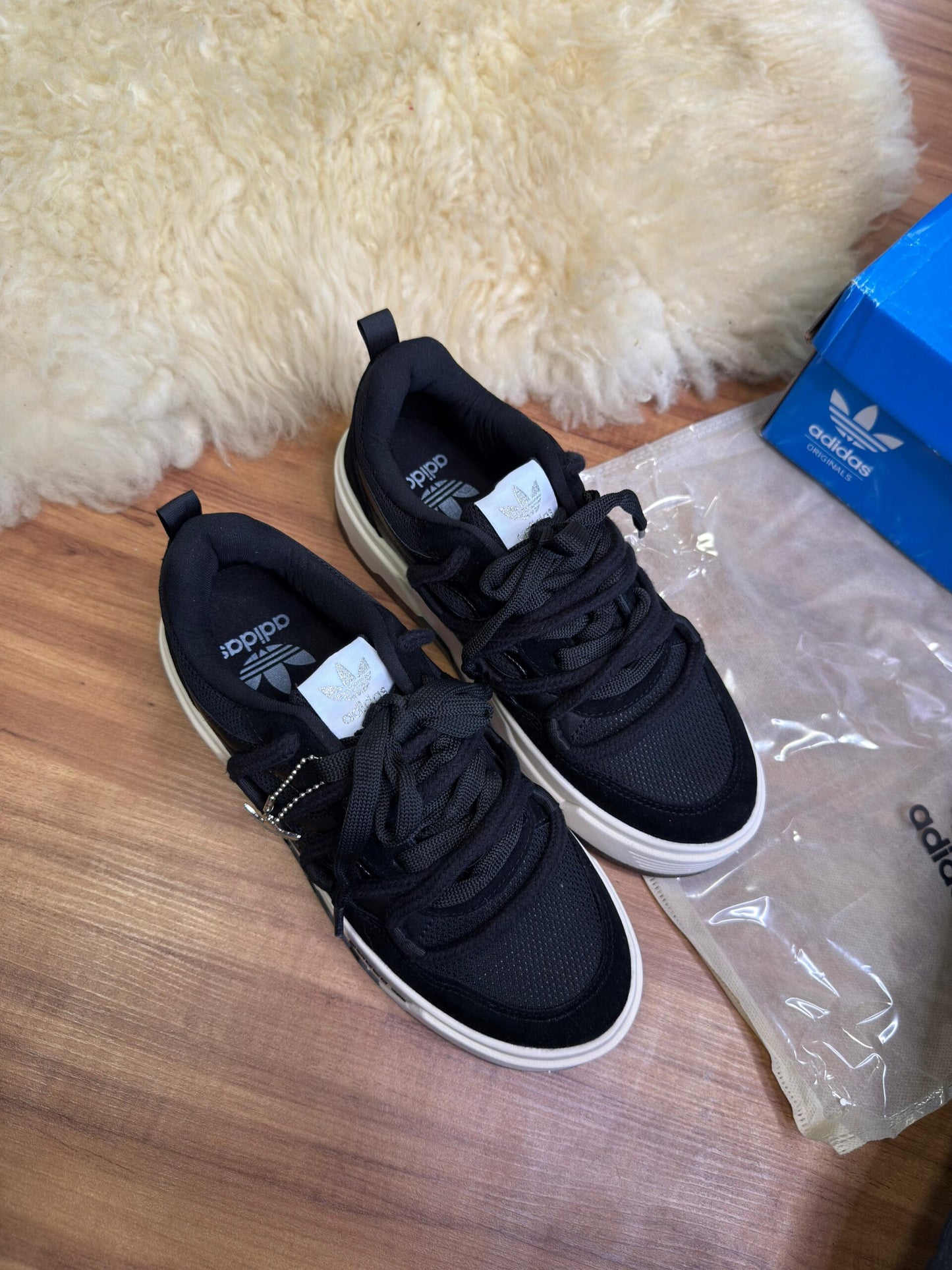 Adidas Plataforma Cadarço Duplo Preto / Marrom e Bege