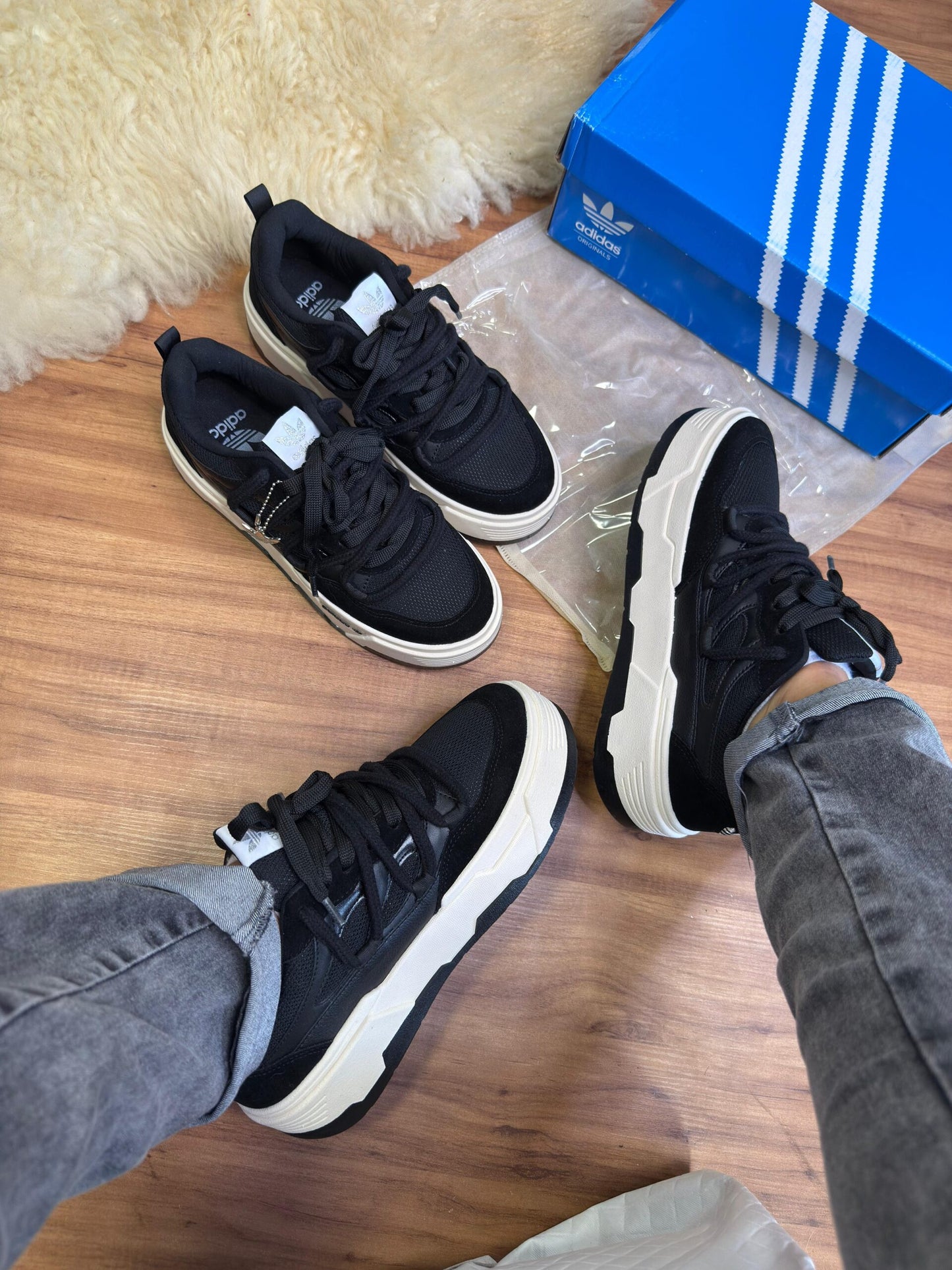 Adidas Plataforma Cadarço Duplo Preto / Marrom e Bege