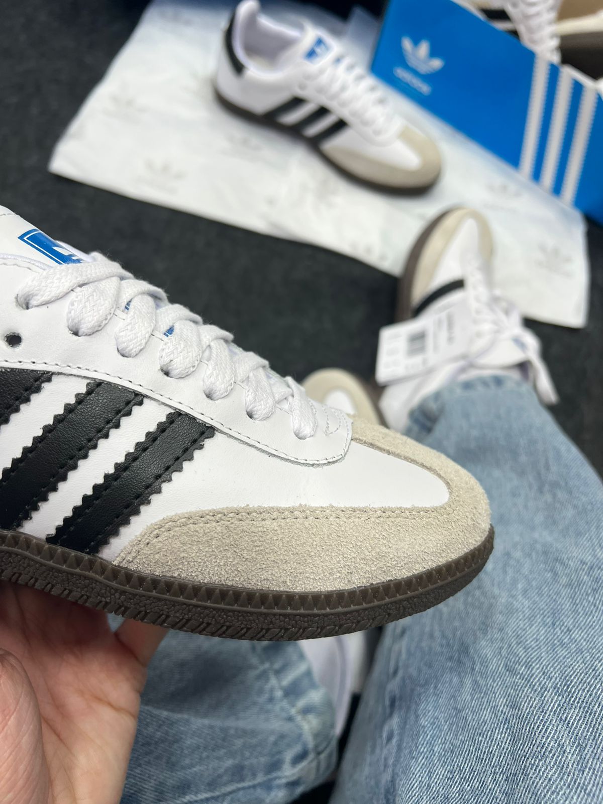Samba OG - Branco e Preto