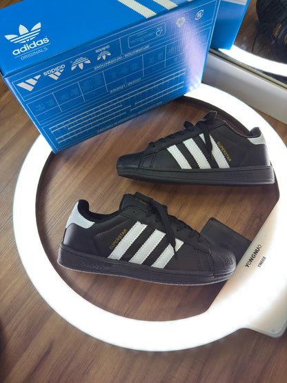 Adidas Super Star Preto e Branco