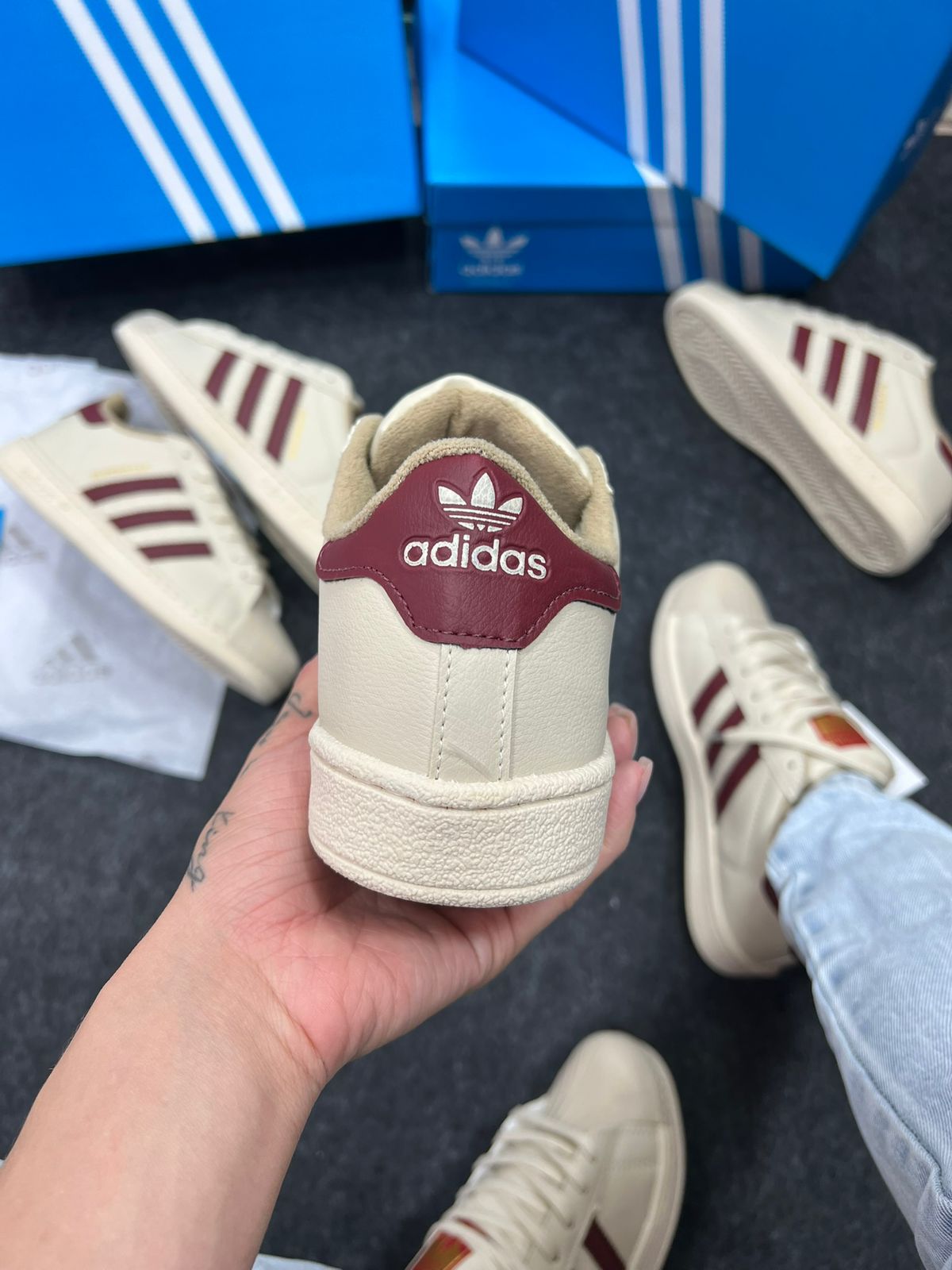 Adidas Superstar Premium Bege Bordô Atacado