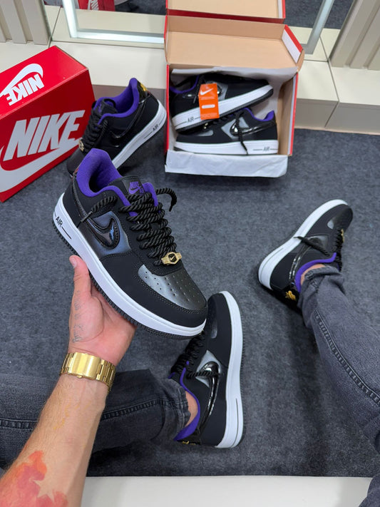 Air Force 1 Champs Preto e Roxo