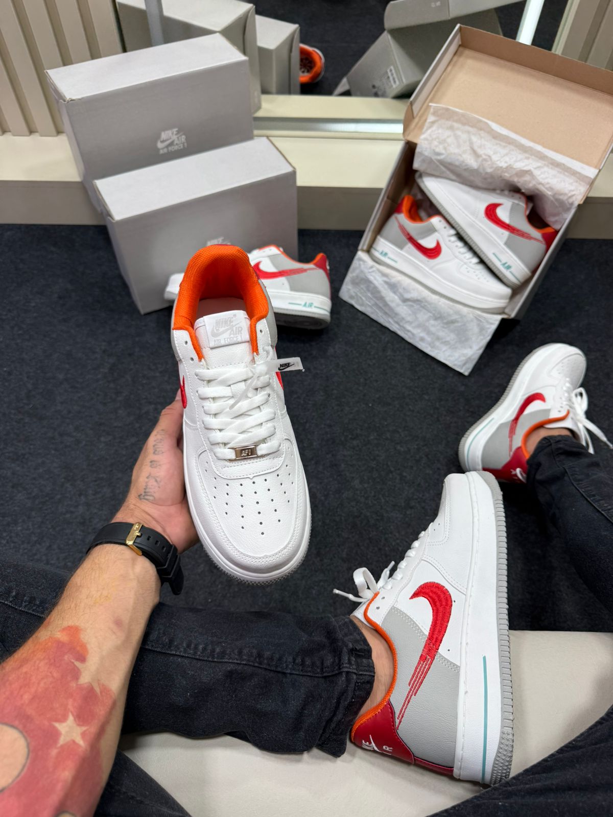 Air Force 1 Premium Branco Vermelho Laranja