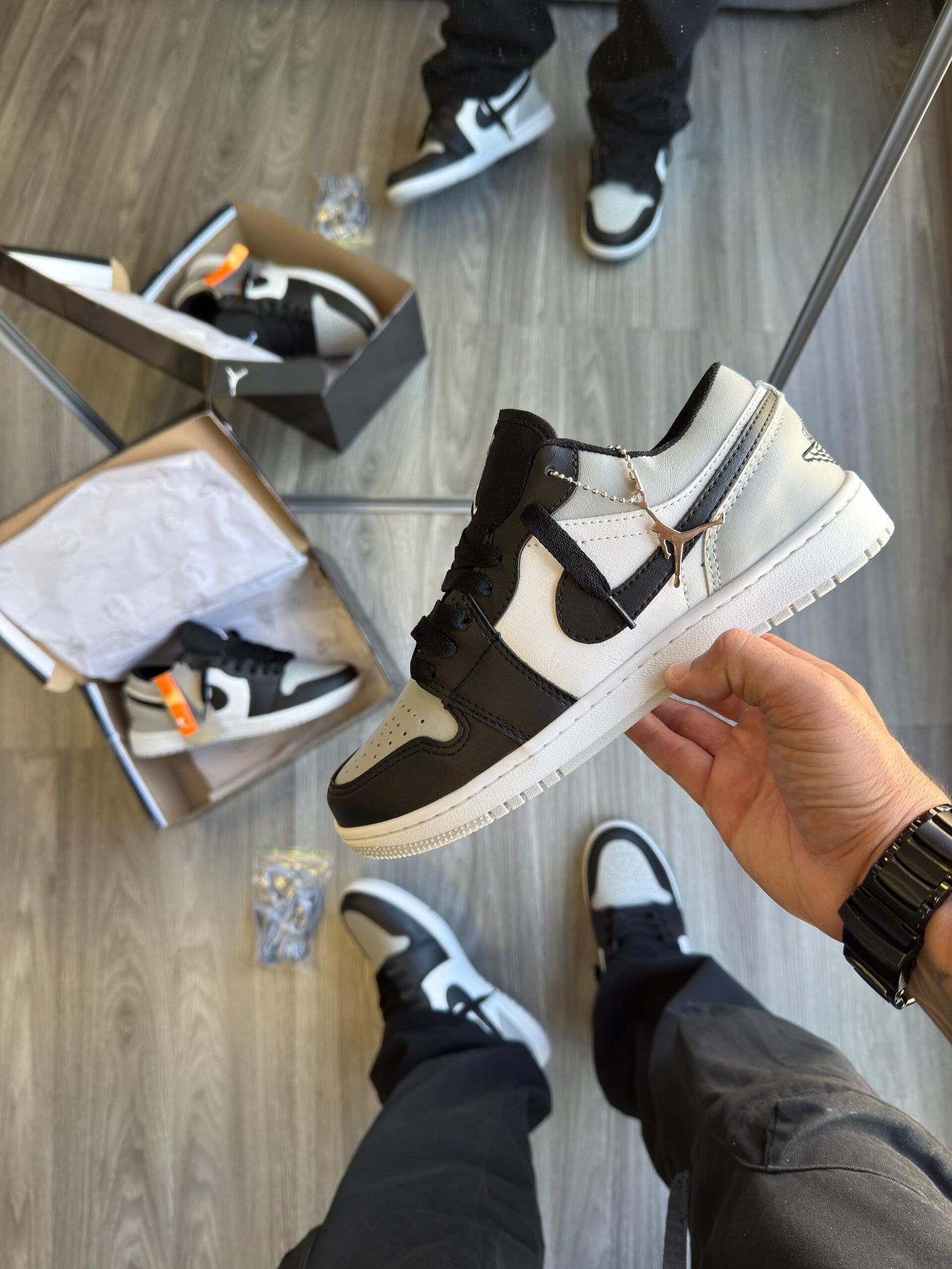 Nike Air Jordan Cinza e Preto