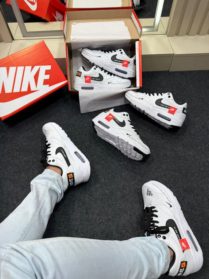 Nike Air Max 90 Branco Preto