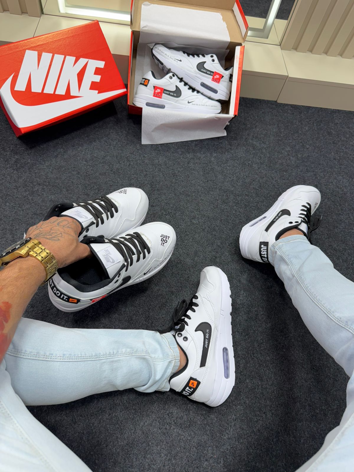 Nike Air Max 90 Cinza Branco