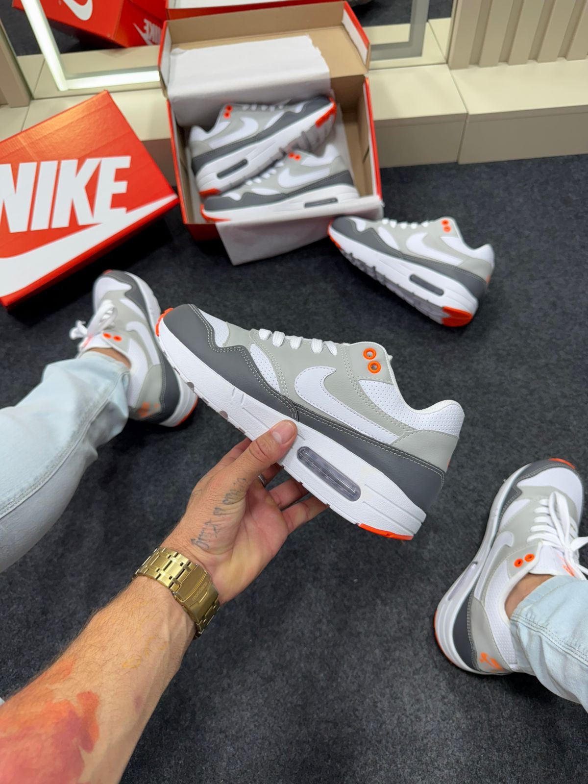 Nike Air Max 90 Cinza Branco