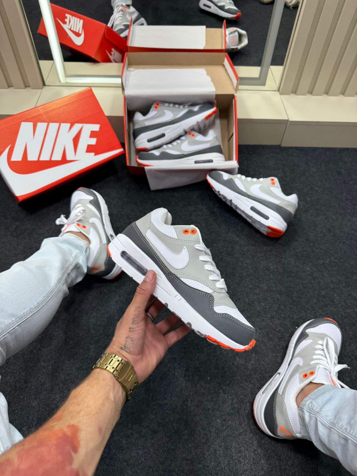 Nike Air Max 90 Cinza Branco