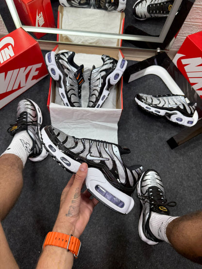 Nike Air Max Preto e Prata TN Atacado