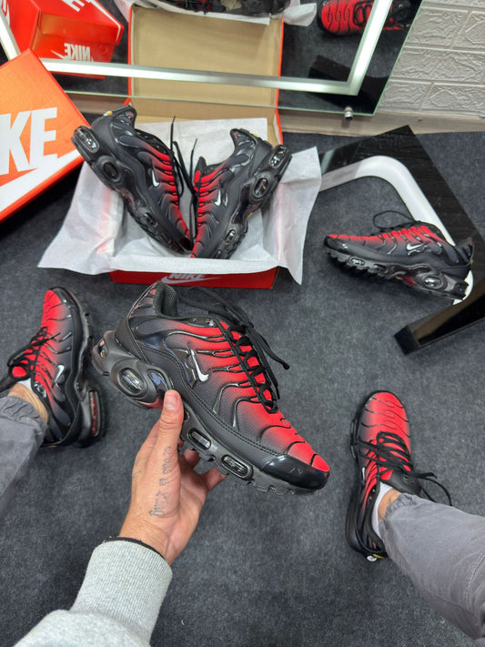 Nike Air Max TN Plus Preto e Vermelho Atacado