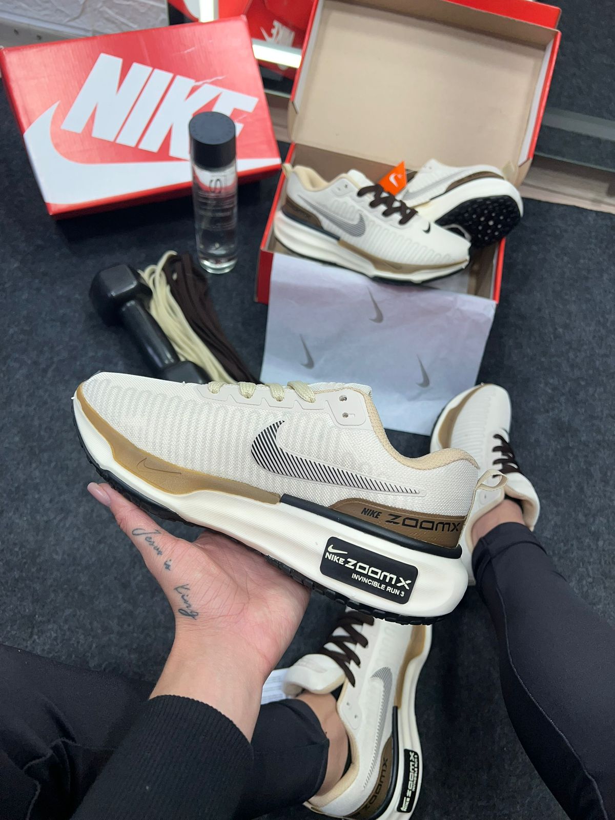 Nike Air Max Zoom X Invincible Run 3 Marrom Bege Atacado