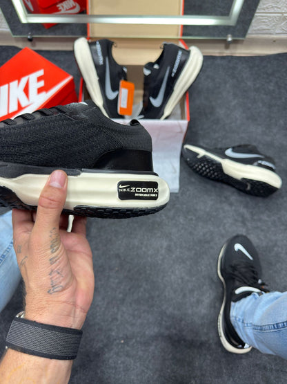 Nike Air Zoom X Invincible Run 3 Branco e Preto Atacado