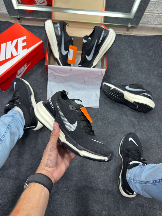 Nike Air Zoom X Invincible Run 3 Branco e Preto Atacado