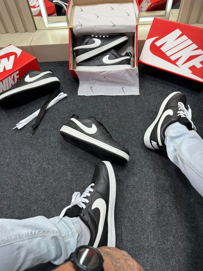 Nike Court Borough Low Preto e Branco