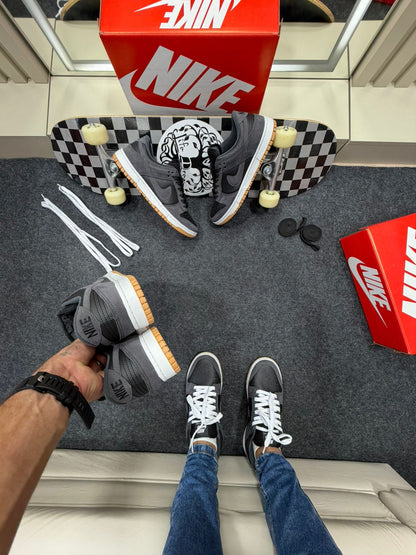 Nike Sb Dunk Low Premium Cinza Camurça