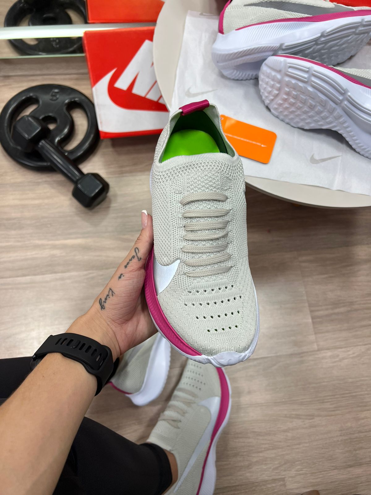 Nike Vapor Fly Cinza Rosa