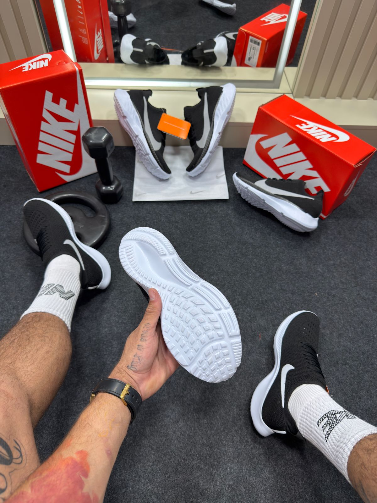 Nike Vapor Fly Premium Preto e Branco