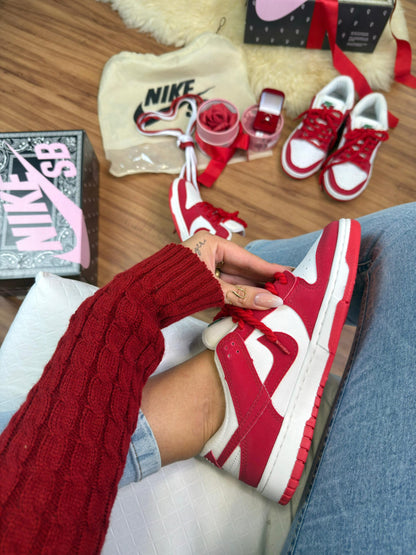 SB Dunk Valentine’s Day