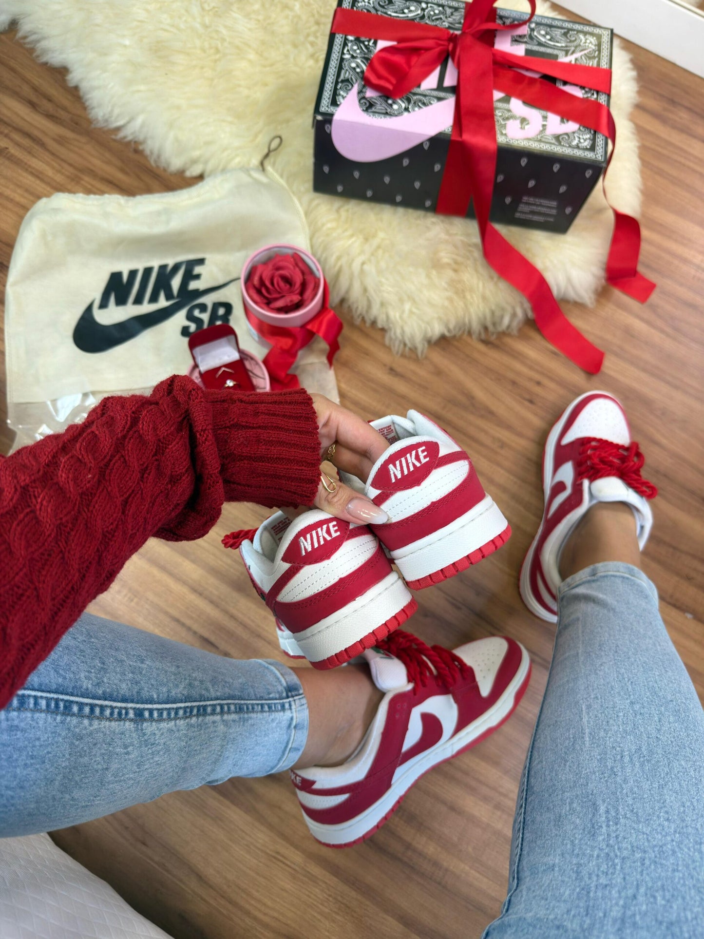 SB Dunk Valentine’s Day