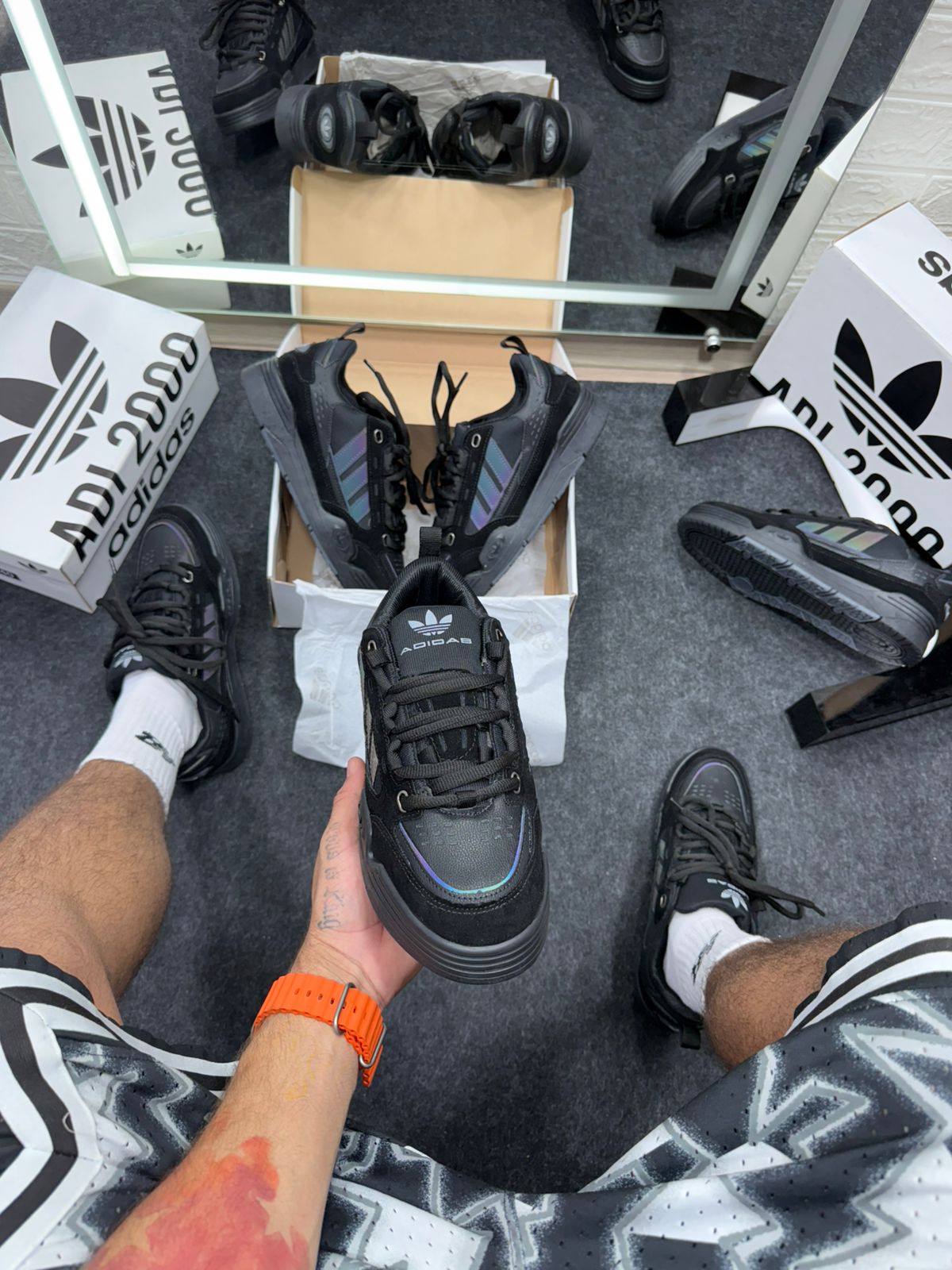 Tênis Adidas 2000 Preto Atacado