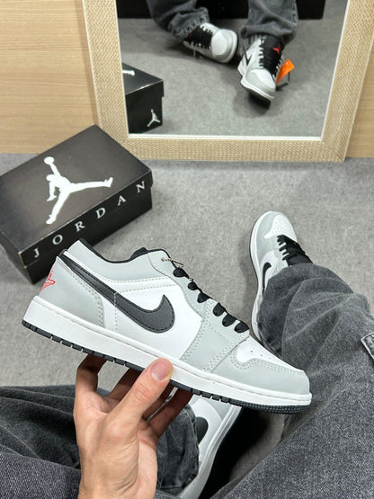 Tênis Air Jordan Low Prime Cinza e Preto