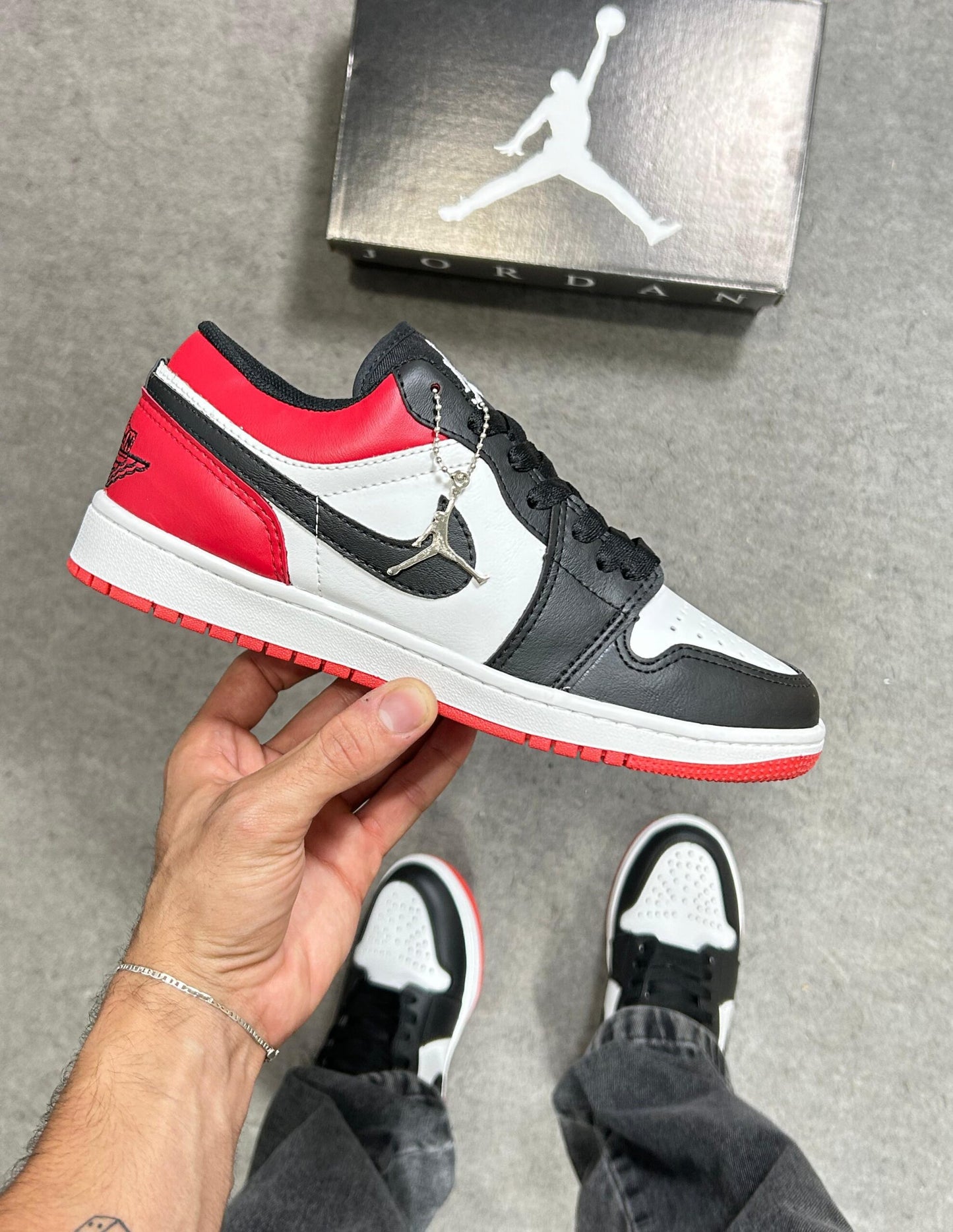 Tênis Air Jordan Low Prime Vermelho e Preto
