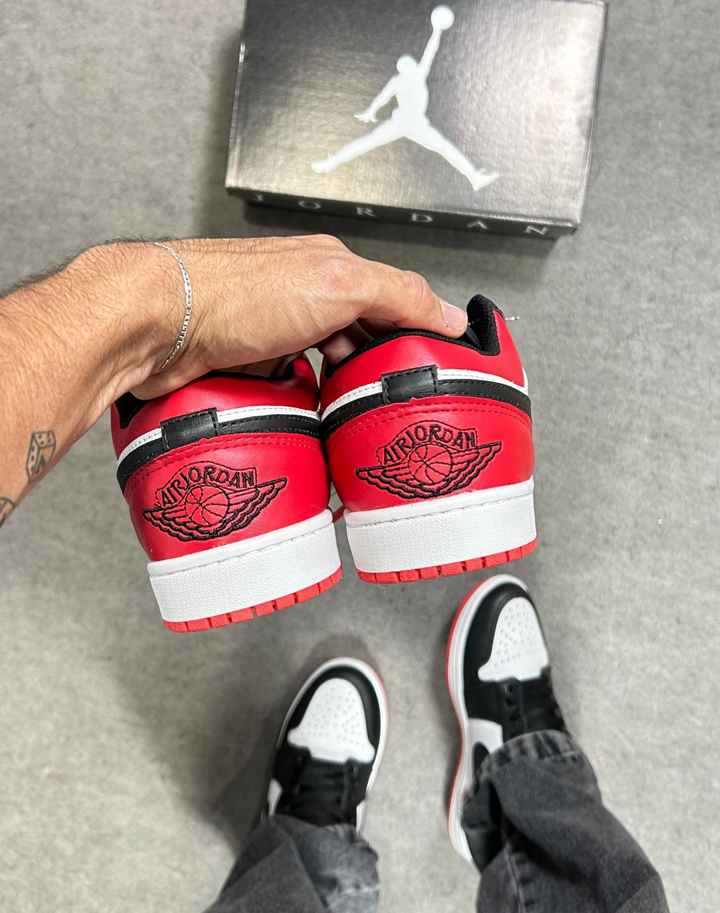 Tênis Air Jordan Low Prime Vermelho e Preto