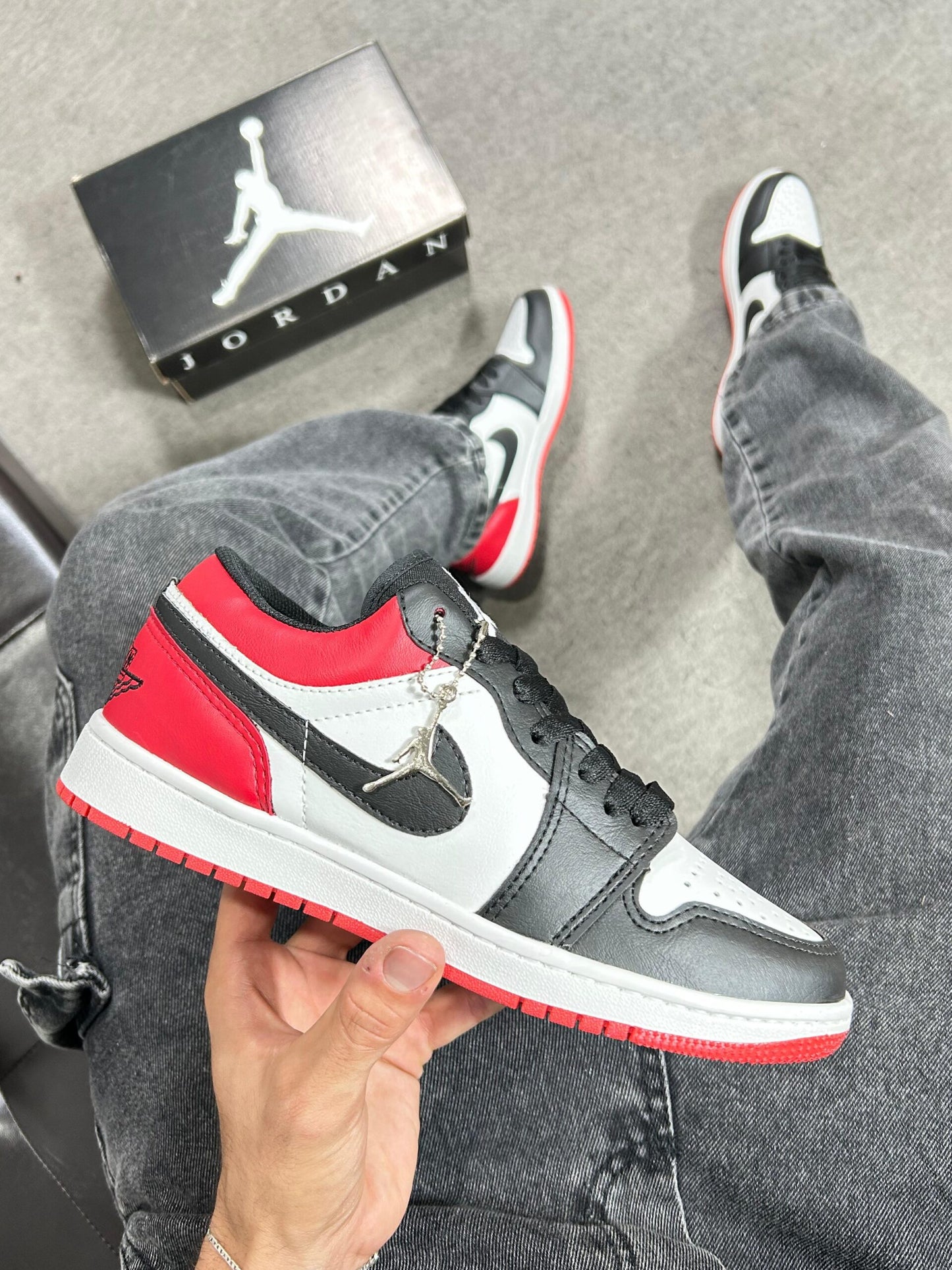 Tênis Air Jordan Low Prime Vermelho e Preto