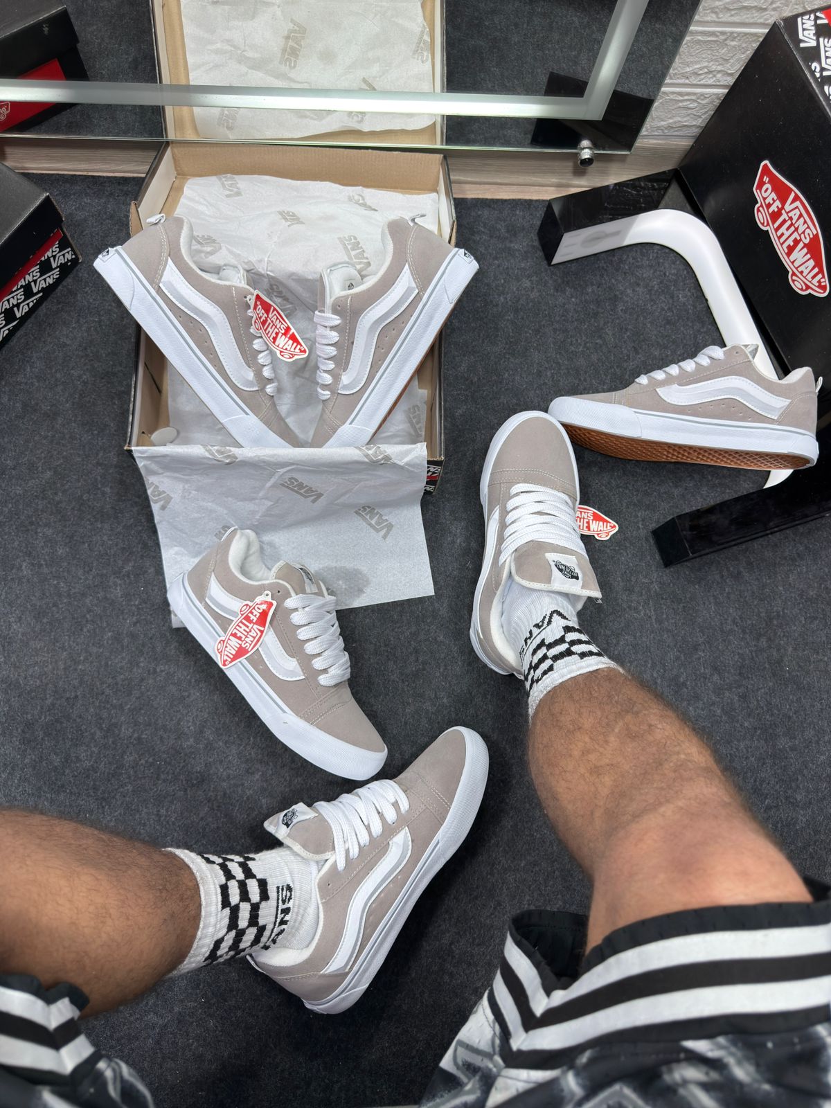 Tênis Vans Knu Skool Branco e Cinza Atacado