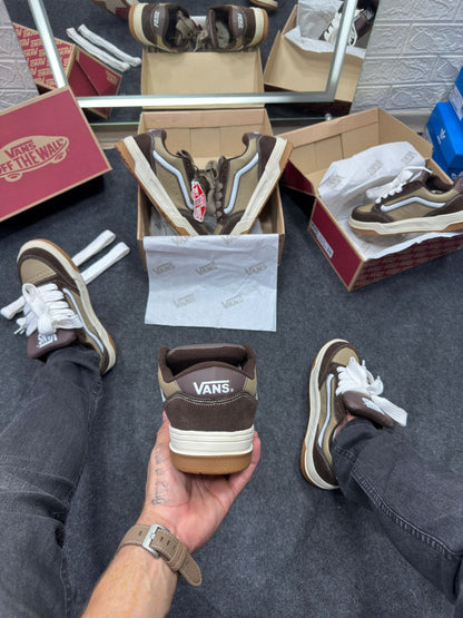 Vans Hylane Premium Caramelo café Atacado