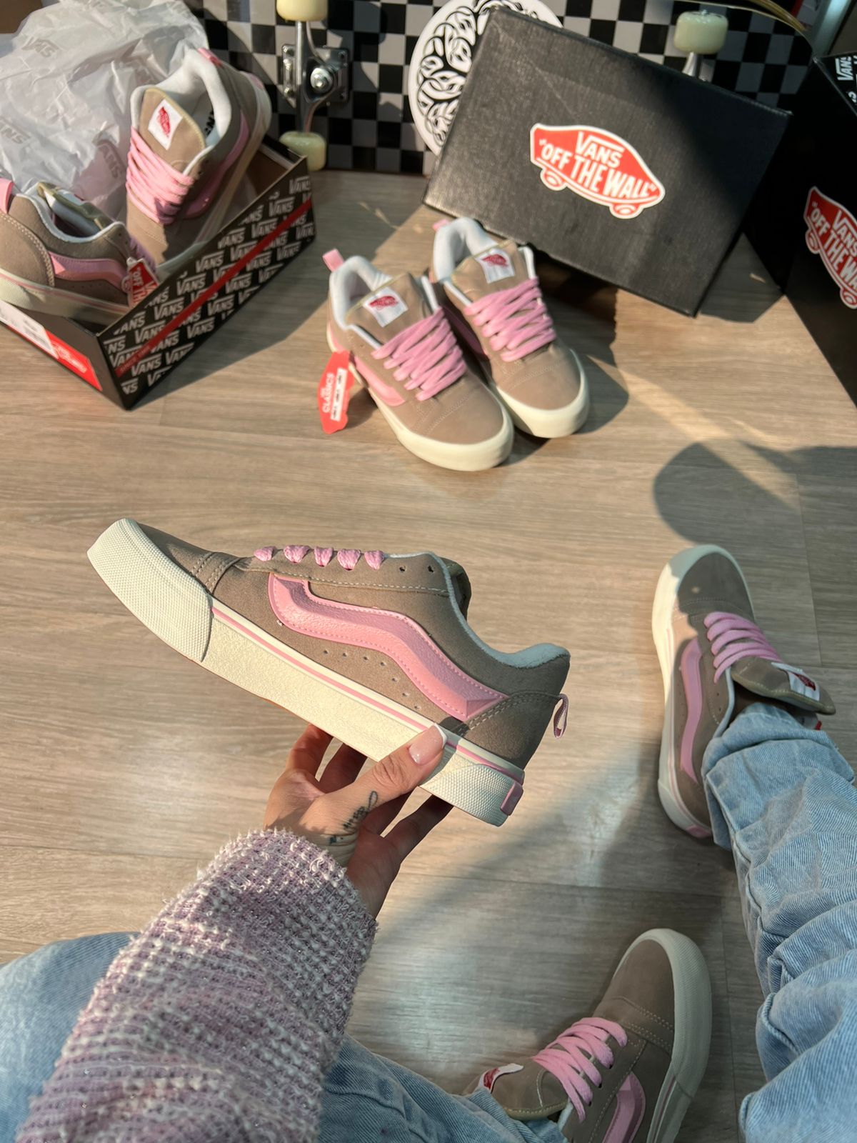 Vans Knu Bege e Rosa Premium