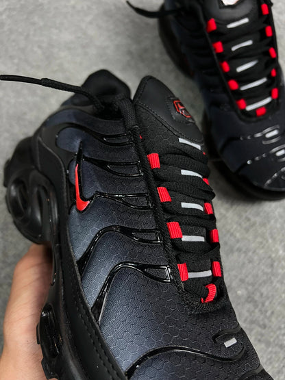 Nk Vapor Max Black Red