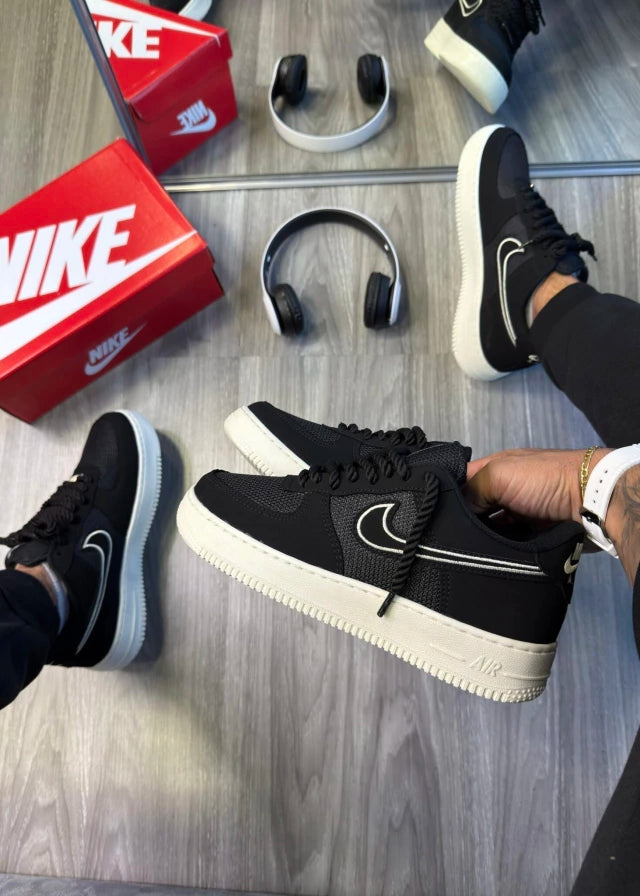 Air Force 1 GS — Preto e Off-White