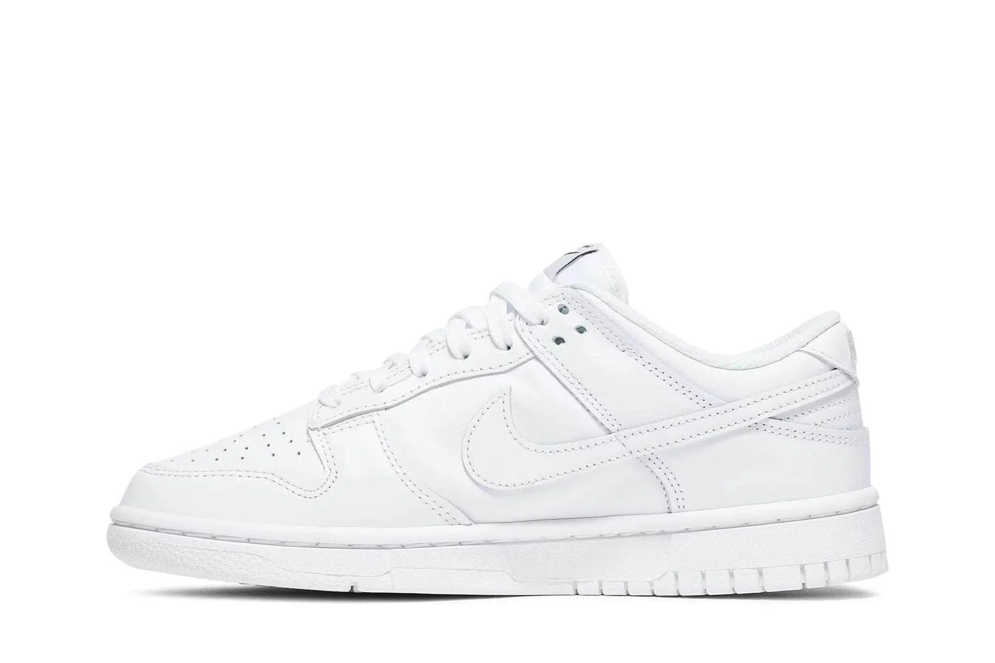 Nike Dunk Low Triple White
