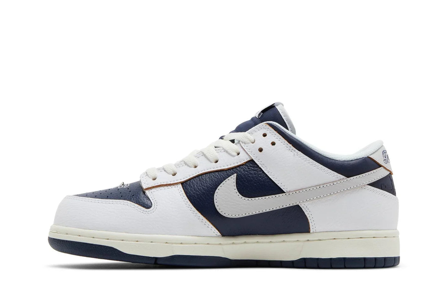 HUF x Nike SB Dunk Low New York Branco/Azul